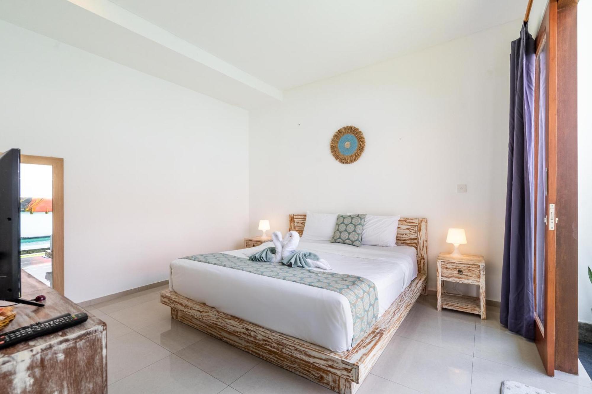 4-Bedroom Pool Villa Near Seminyak Center Bagian luar foto